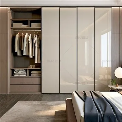 Отворете килера с чекмеджета